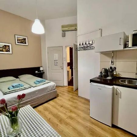 A13 Parliament Sunflower Cozy Apartment Budapest Eksteriør bilde